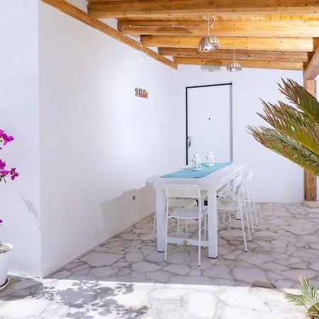 Pasitea Fronte Mare Nyaraló *